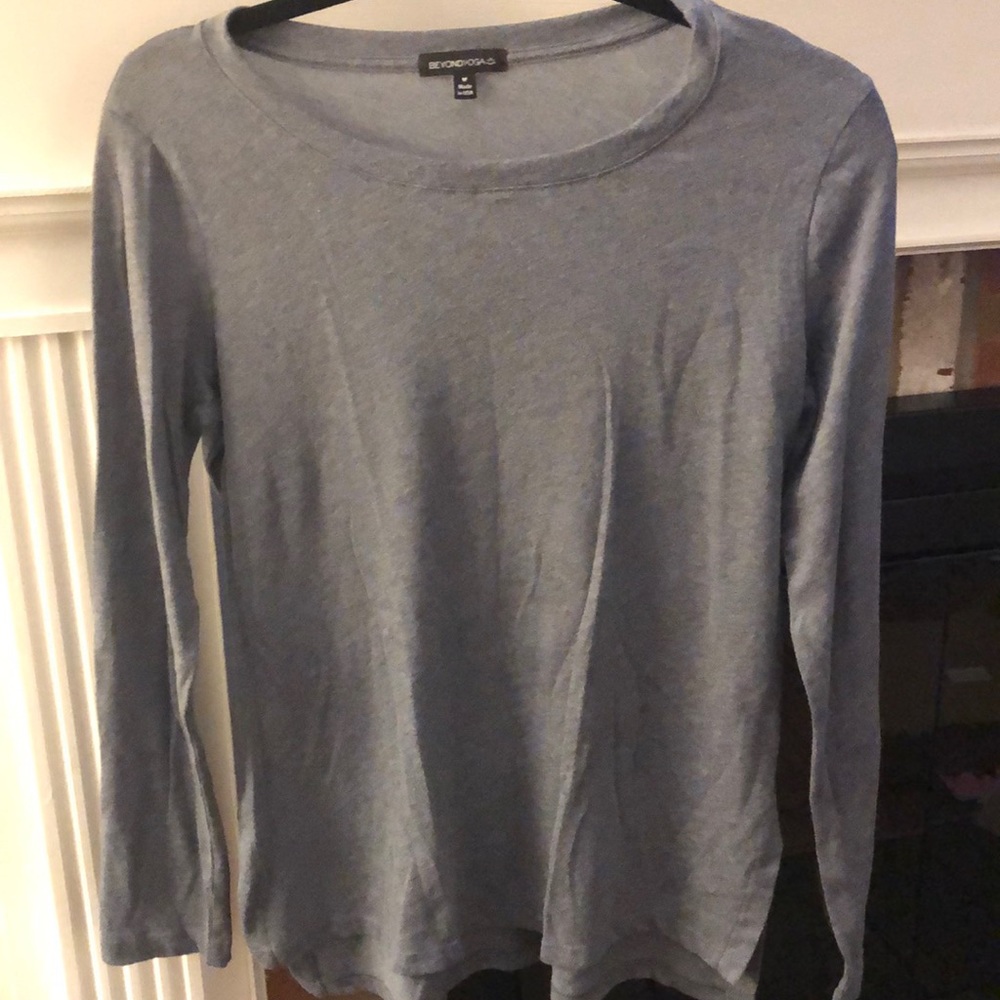 Beyond Yoga long sleeve